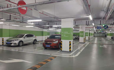 智能時代下的停車場導(dǎo)視系統(tǒng) 一體化解決方案與精細化設(shè)計